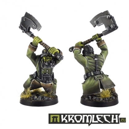 Orc with Two-Handed Axe (1) Minatures Kromlech    | Red Claw Gaming